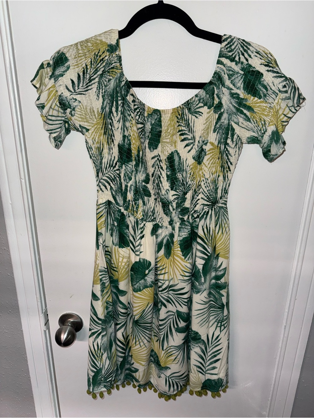 Green Leaf-Print Short Summer Dress